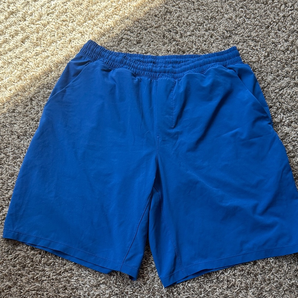 Lululemon Men's Blue Shorts